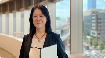 育児との両立は周囲の理解がポイント──初めて産休・育休を取得したパイオニアの歩み